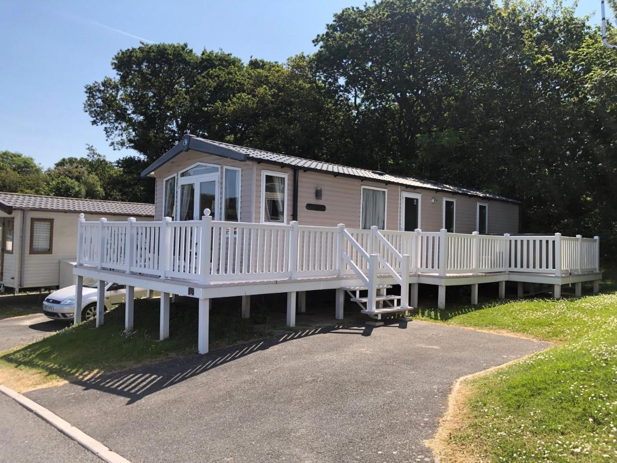 Popular Property In Bembridge Extérieur photo